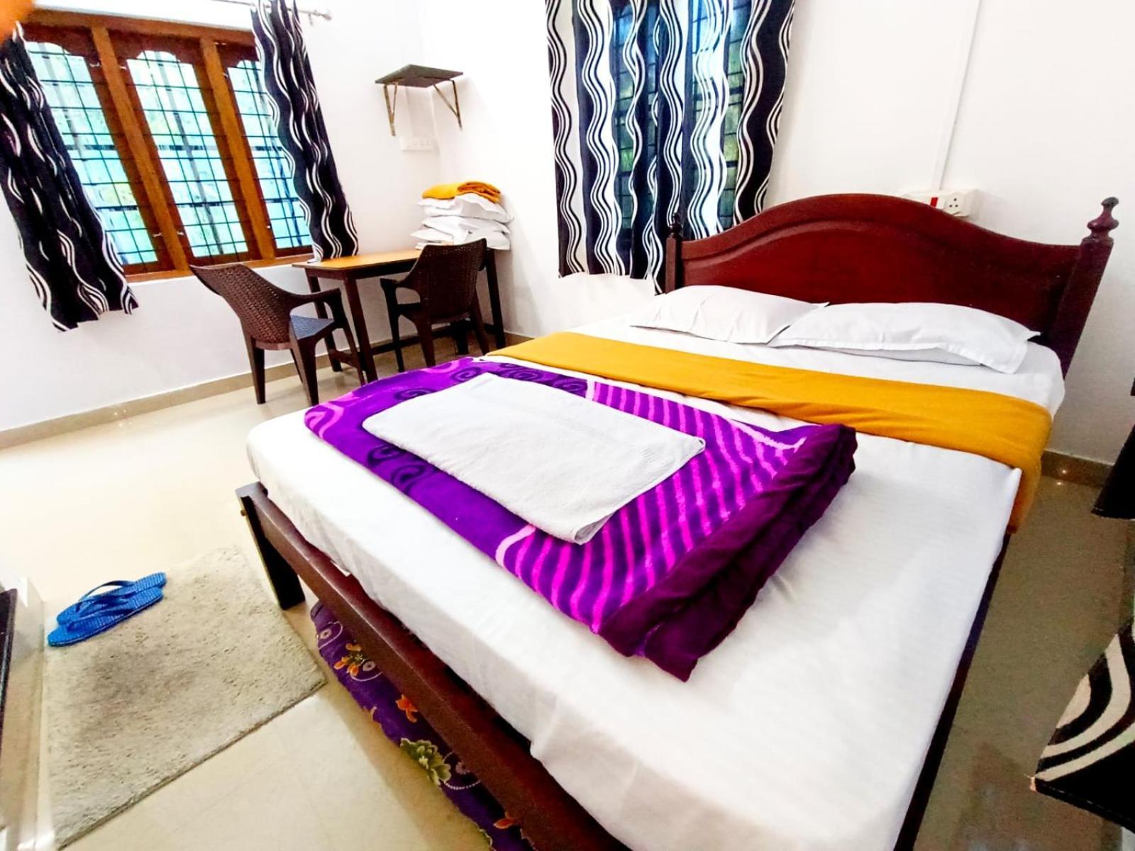 Mistey Valley Munnar Villa Anachal Exterior photo